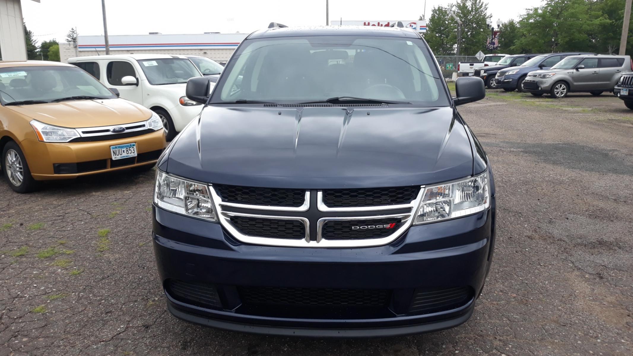 2018 Blue /GRAY DODGE JOURNEY SE (3C4PDCABXJT) with an 2.4 engine, AUTO transmission, located at 434 West Main Street, Anoka, MN, 55303, (763) 576-9696, 45.201759, -93.396706 - 2018 DODGE JOURNEY SE, 5 PASSENGER, ONE OWNER, NO ACCIDENTS, LOW MILES. INSPECTED AND SAFTY CHECKED BY CERTIFIED MECHANIC. - Photo #1